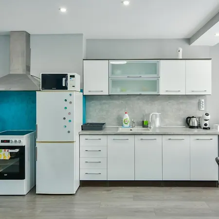 By The Sea - With Free Parking *